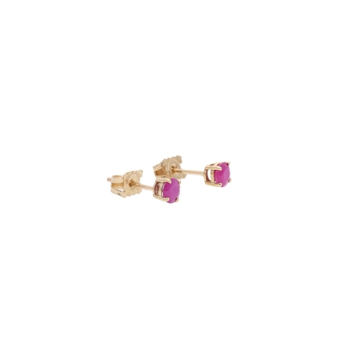 104 - Natural Ruby and 9ct Gold Stud Earrings. Natural Ruby and 9ct Gold Stud Earrings.            HALLMAR... 