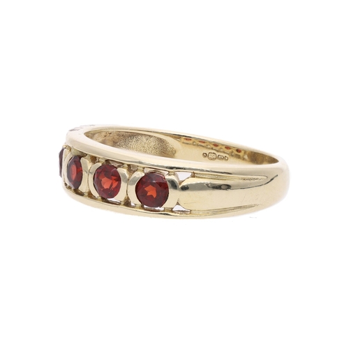 111 - 9ct Gold and Garnet Five Stone Ring, Size N 1/2. 9ct Gold and Garnet Five Stone Ring.            HAL... 