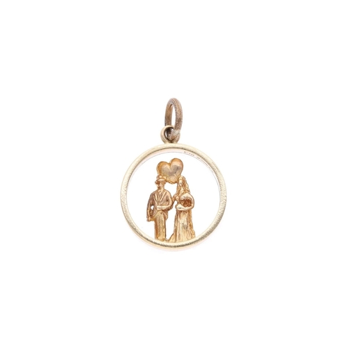 130 - 9ct Gold Bride and Groom Love Pendant 9ct Gold Bride and Groom Love Pendant            HALLMARKS: ma... 