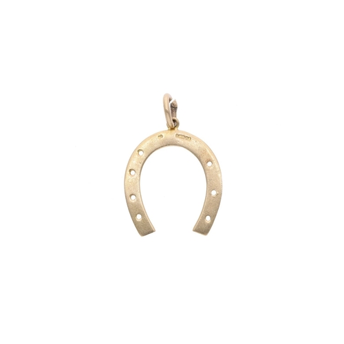 149 - 9ct Gold Lucky Horse Shoe Charm 9ct Gold Lucky Horse Shoe Charm            HALLMARKS: Marked for 9ct... 