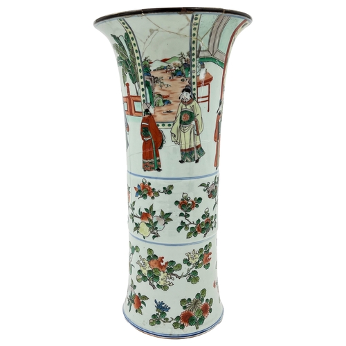 170 - A QING DYNASTY WUCAI FIGURAL GUBEAKER VASE (1644-1911) A QING DYNASTY WUCAI FIGURAL GUBEAKER VASE (1... 