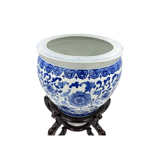 171 - CHINESE BLUE AND WHITE PORCELAIN PLANTER CHINESE BLUE AND WHITE PORCELAIN PLANTER    Planter: H: 36c... 