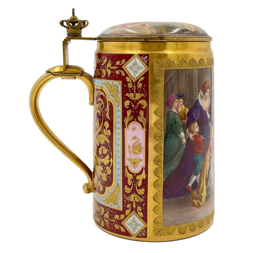 202 - VIENNA PORCELAIN TANKARD, 19TH CENTURY VIENNA PORCELAIN TANKARD, 19TH CENTURY     H: 15.5cm&nbs... 