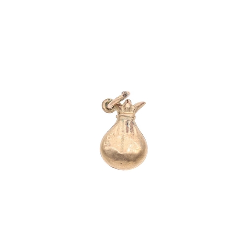 28 - 9ct Gold Hundred Pound Money Bag Charm 9ct Gold Hundred Pound Money Bag Charm            HALLMARKS: ... 