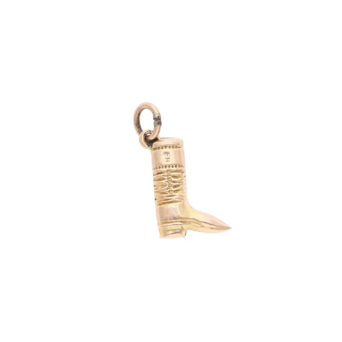 30 - 9ct Gold Boots Charm 9ct Gold Boots Charm            HALLMARKS: marked for 9ct Gold              MEA... 