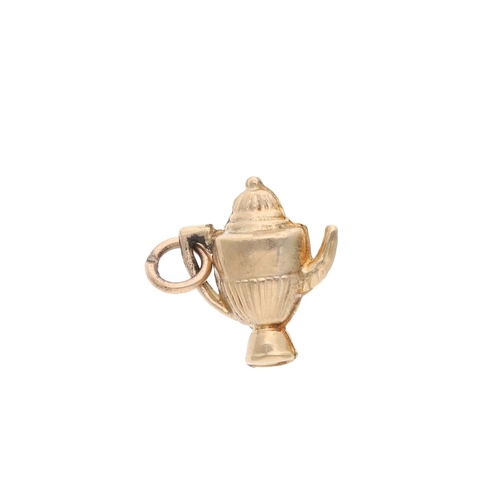 33 - 9ct Gold Tea/Coffee Pot Charm 9ct Gold Tea/Coffee Pot Charm            HALLMARKS: marked for 9ct Gol... 