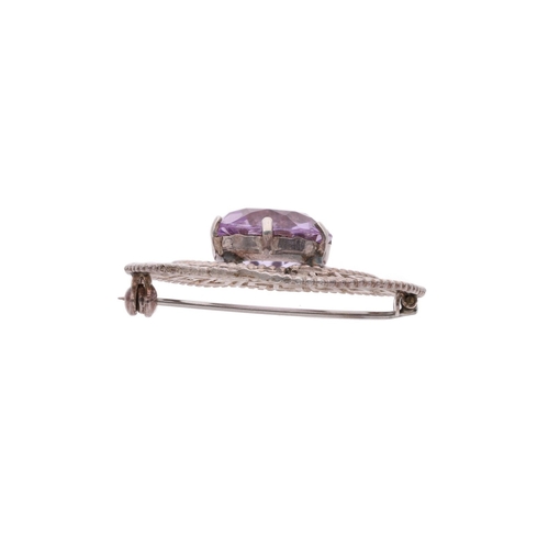 35 - Scottish Sterling Silver and Amethyst Brooch, Edinburgh 1961 Scottish Sterling Silver and Amethyst B... 