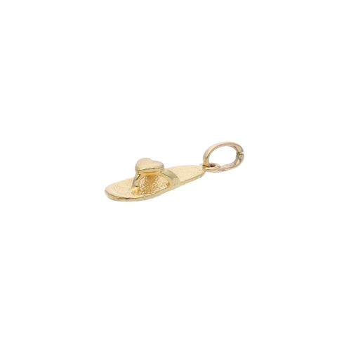 37 - 9ct Gold Sandals Charm 9ct Gold and Diamond Horse Shoe Necklace.            HALLMARKS: Marked for 9c... 