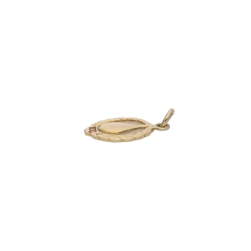 42 - 14ct Gold Medallion Charm 14ct Gold Medallion Charm            HALLMARKS: marked for 585 Gold       ... 