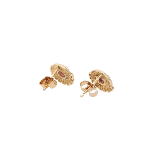 87 - 9ct Gold and Amethyst Stud Earrings. 9ct Gold and Amethyst Stud Earrings.            HALLMARKS: mark... 