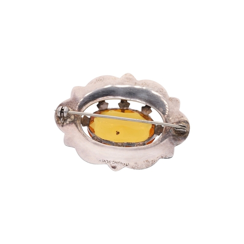 98 - Antique Sterling Silver Citrine and Agate Brooch Antique Sterling Silver Citrine and Agate Brooch   ... 