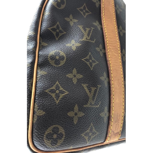 10 - Louis Vuitton Keepall Bag Louis Vuitton Keepall, 45cm.     Hardware: Gold    Leather: Leather... 