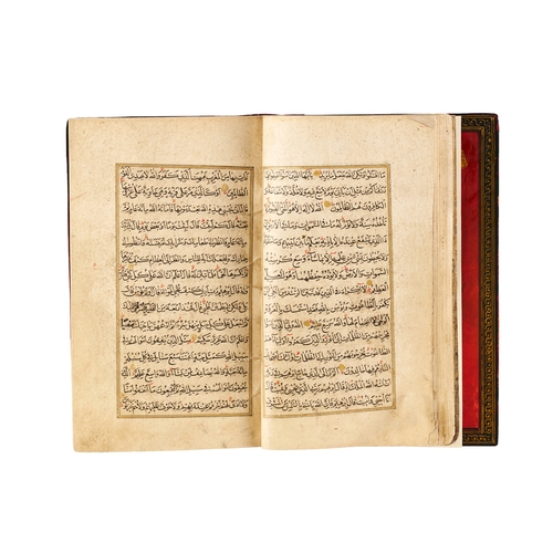 113 - ILLUMINATED SAFAVID/OTTOMAN QURAN SIGNED MOHAMMED AMIN BIN AHMAD AL-MAKI AL-KASHANI, DATED AH 918 / ... 