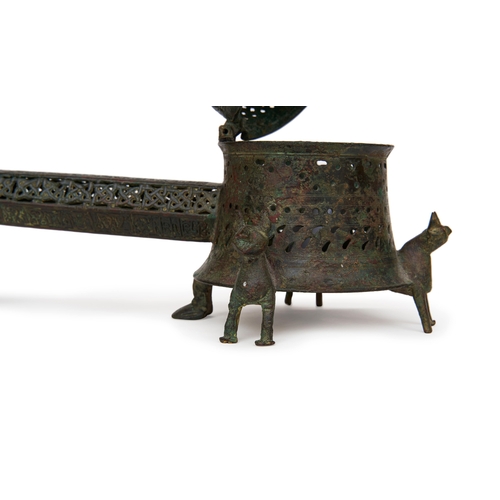 158 - A RARE FATIMID BRONZE INCENSE BURNER, EGYPT, 10TH-12TH CENTURY This exceptional bronze incense burne... 