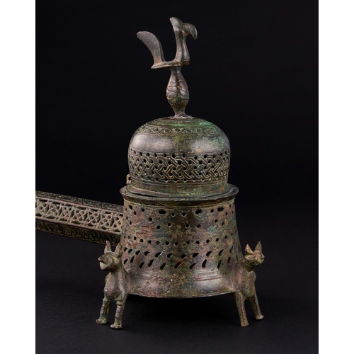 158 - A RARE FATIMID BRONZE INCENSE BURNER, EGYPT, 10TH-12TH CENTURY This exceptional bronze incense burne... 