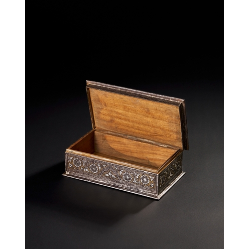 169 - A FINE 19TH CENTURY NORTH INDIAN SIALKOT SILVER AND GOLD OVERLAID STEEL KOFTGARI BOX    A 19th-centu... 