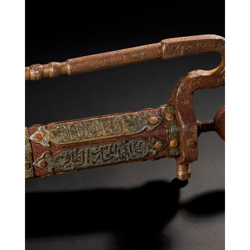 173 - A DECORATIVE KAABA KEY, 20TH CENTURY A DECORATIVE KAABA KEY, 20TH CENTURY     L: 40cm ... 