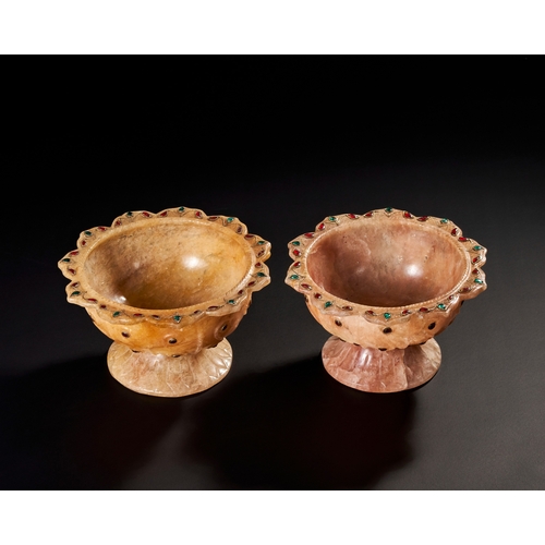 202 - A PAIR OF MUGHAL STYLE MARBLE BOWLS WITH SEMI GEMSTONES A PAIR OF MUGHAL STYLE MARBLE BOWLS WITH SEM... 