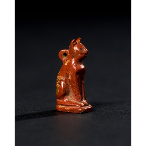 5 - AN EGYPTIAN JASPER CAT AMULET, LATE PERIOD TO PTOLEMAIC PERIOD, 664-30 B.C. Egyptian cat amulet, car... 