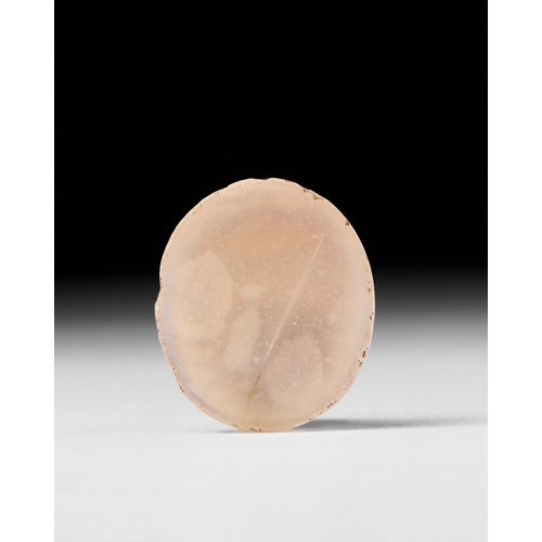 88 - A ROMAN AGATE CAMEO WITH THE HEAD OF MEDUSA, 2ND - 3RD CENTURY A.D. This finely crafted Roman agate ... 