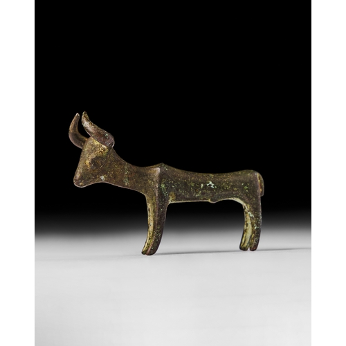 96 - A HITTITE BRONZE BULL, CIRCA 14TH-13TH CENTURY B.C. A HITTITE BRONZE BULL, CIRCA 14TH-13TH CENTURY B... 