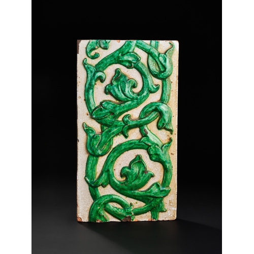 158 - A LARGE MOULDED INDIAN POTERY TILE, 19TH CENTURY  A LARGE MOULDED INDIAN POTERY TILE, 19TH CENTURY&n... 