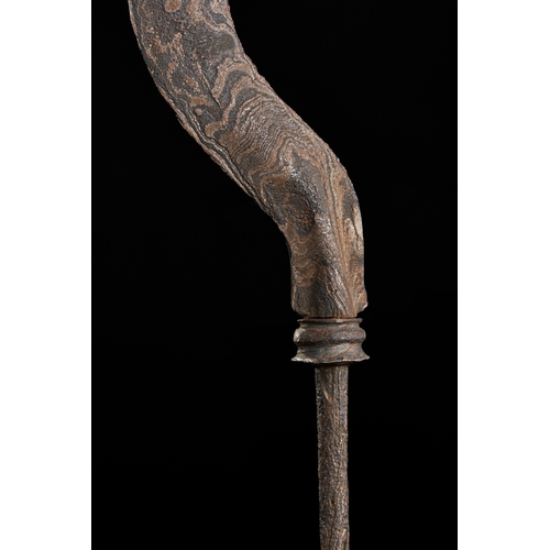 189 - A RARE TIBETAN OR INDONESIAN WATERED STEEL SPEAR HEAD, 17TH - 18TH CENTURY  A RARE TIBETAN OR INDONE... 