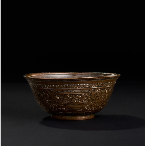 220 - A MAMLUK COPPER DRINKING BOWL, 15TH - 16TH CENTURY  A MAMLUK COPPER DRINKING BOWL, 15TH - 16TH CENTU... 