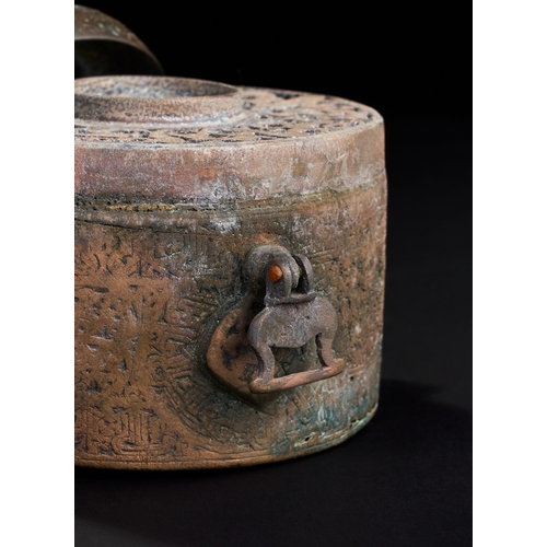 225 - A LARGE SELJUK BRONZE INKWELL WITH OPEN WORKED INTERIOR, KHURASSAN, 13TH CENTURY  A LARGE SELJUK BRO... 