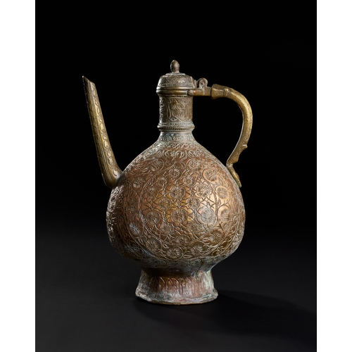 231 - AN 18TH CENTURY ENGRAVED MUGHAL BRONZE EWER, NORTH INDIA, LAHORE  AN 18TH CENTURY ENGRAVED MUGHAL BR... 