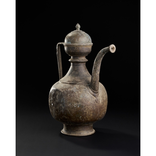 233 - A LARGE BRONZE MUGHAL EWER, INDIA, 18TH CENTURY  A LARGE BRONZE MUGHAL EWER, INDIA, 18TH CENTURY&nbs... 