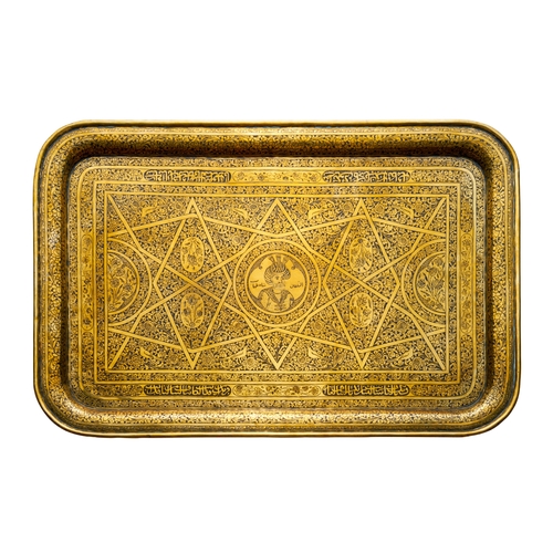 331 - A PERSIAN QAJAR BRASS TRAY DEPICTING SHAH TAHMASP, 19TH CENTURY A PERSIAN QAJAR BRASS TRAY DEPICTING... 