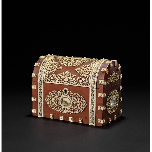 220 - AN ANGLO INDIAN VIZAGAPATAM IVORY OVERLAID SANDALWOOD DOMED CASKET, 19TH CENTURYWith a rounded lid, ... 
