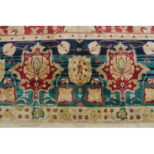 236 - A LARGE VINTAGE AGRA CARPET / RUNNER 540 X 251 CM