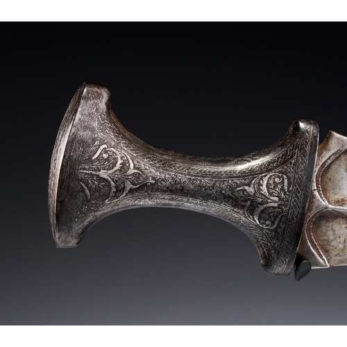 115 - AN INDIAN STEEL DAGGER KHANJAR DAGGER WITH SILVER KOFTGARI INLAY, 19TH CENTURY The double-edged blad... 