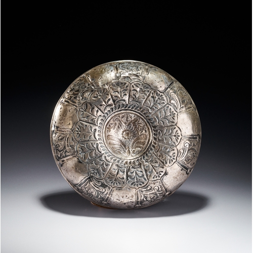 75 - A SILVER HAMMAM BOWL, OTTOMAN TURKEY, 18TH CENTURY This Ottoman Turkish silver hammam bowl features ... 