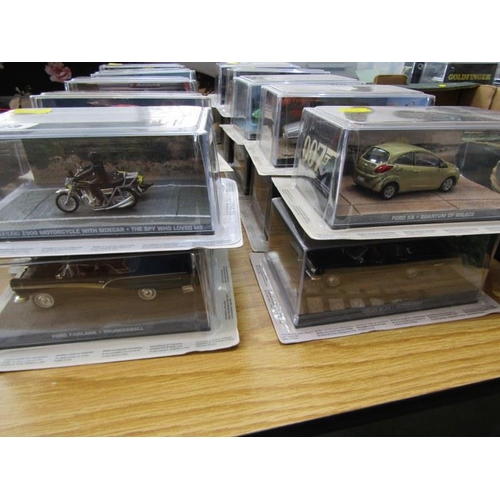 423 - JAMES BOND VEHICLES, collection of 20 James Bond vehicles in original presentation boxes; Citroen 2C... 