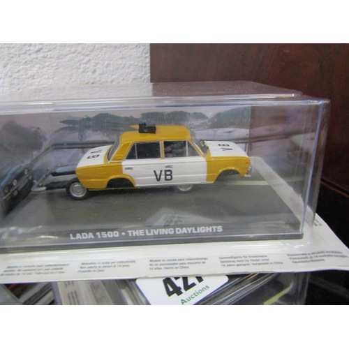 427 - JAMES BOND VEHICLES, 20 James Bond vehivles in original display cases to include; Lada 1500 - The Li... 