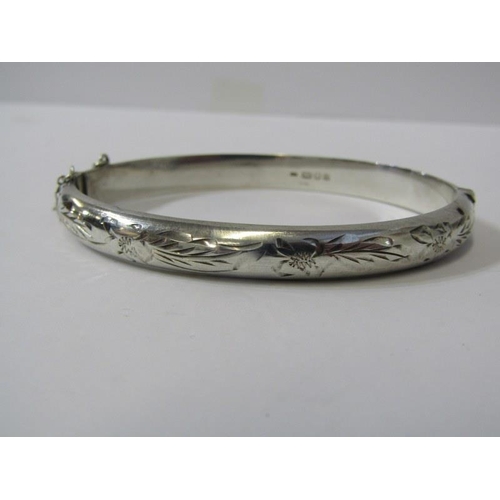 507 - 2 VINTAGE SILVER HINGED BANGLES