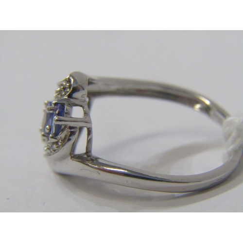 512 - 9ct WHITE GOLD 3 STONE TANZANITE & DIAMOND RING, oval cut tanzanite with accent brilliant cut diamon... 