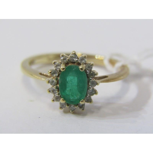 562 - 9ct YELLOW GOLD EMERALD & DIAMOND CLUSTER RING, size L