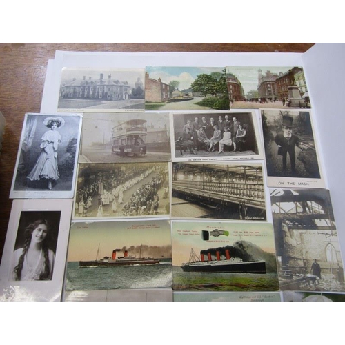 608 - VINTAGE POSTCARDS, collection of mainly Edwardian British topographical postcards