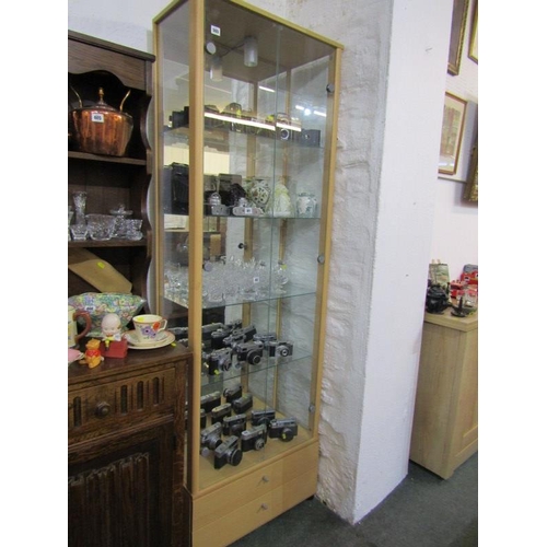 565 - GLAZED DISPLAY CABINET, light oak veneered display cabinet fitted 4 glass shelves with 2 drawers to ... 