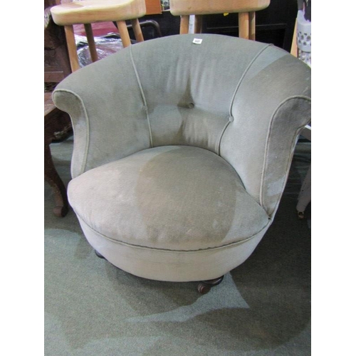 453 - VICTORIAN BUTTON BACK TUB ARMCHAIR