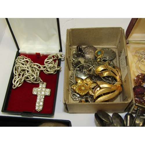 268 - COSTUME JEWELLERY, box containing assorted brooches, earrings, pendants, chains, etc