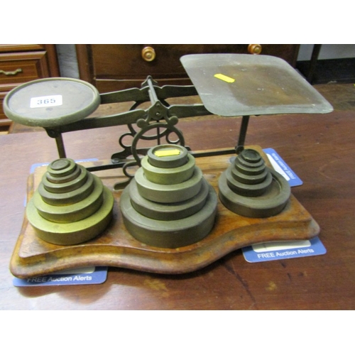 365 - VINTAGE POSTAL SCALES, together with 18 graduated brass weights