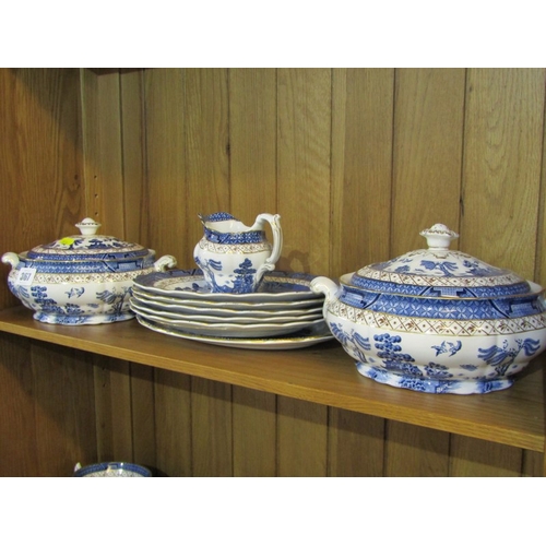 367 - WILLOW PATTERN, collection of Booths 