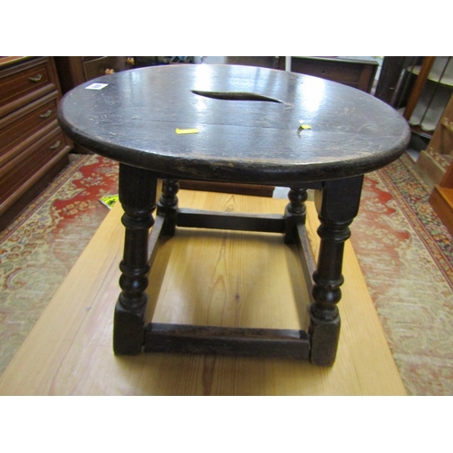 478 - OAK CIRCULAR TOP OCCASIONAL TABLE