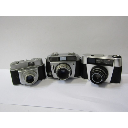 56 - VINTAGE CAMERAS, 12 vintage cameras including a Bilora Bella 66, a Kodak Retinett B, a Petri 7S, Kor... 