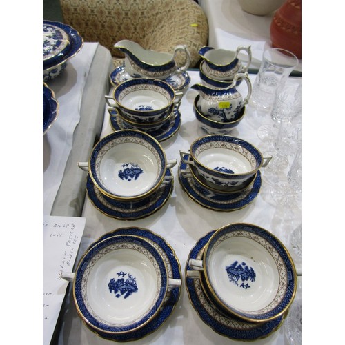 77 - BOOTHS REAL OLD WILLOW, large selection of Booths A8025 Real Old Willow dinner and tea ware includin... 